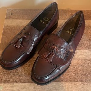 Men’s Brown Dress Shoe Size 9.5 Nunn Bush